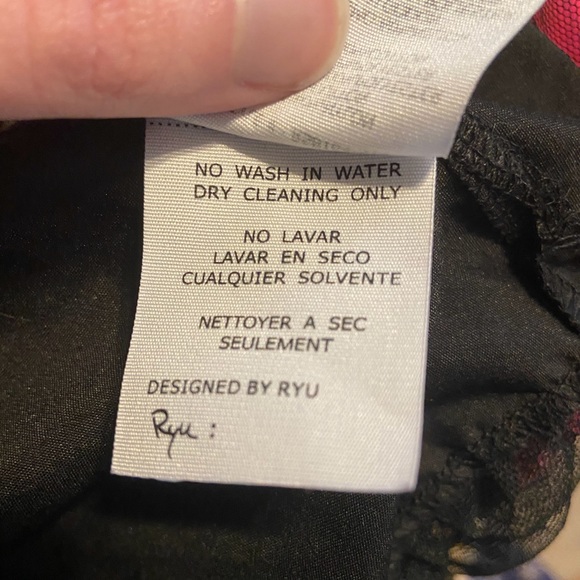 LAST CHANCE Fun pattern high low skirt by Ryu - Picture 5 of 5